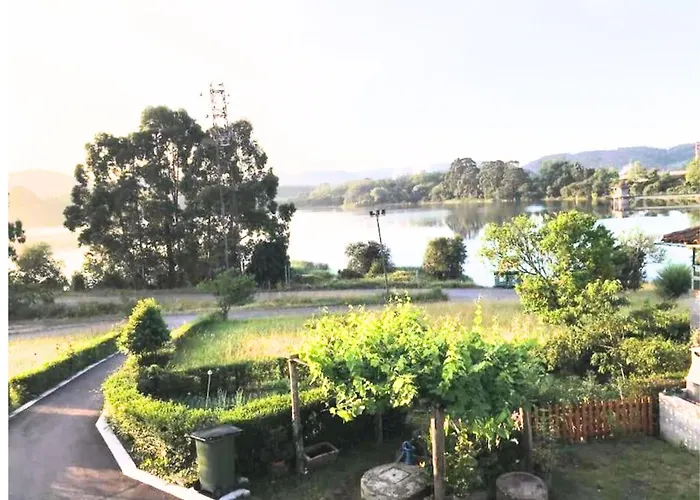 Casa Pepe Embalse Granda Gozon *