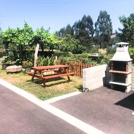 Casa Pepe Embalse Granda Gozon Сasa de vacaciones Trasona